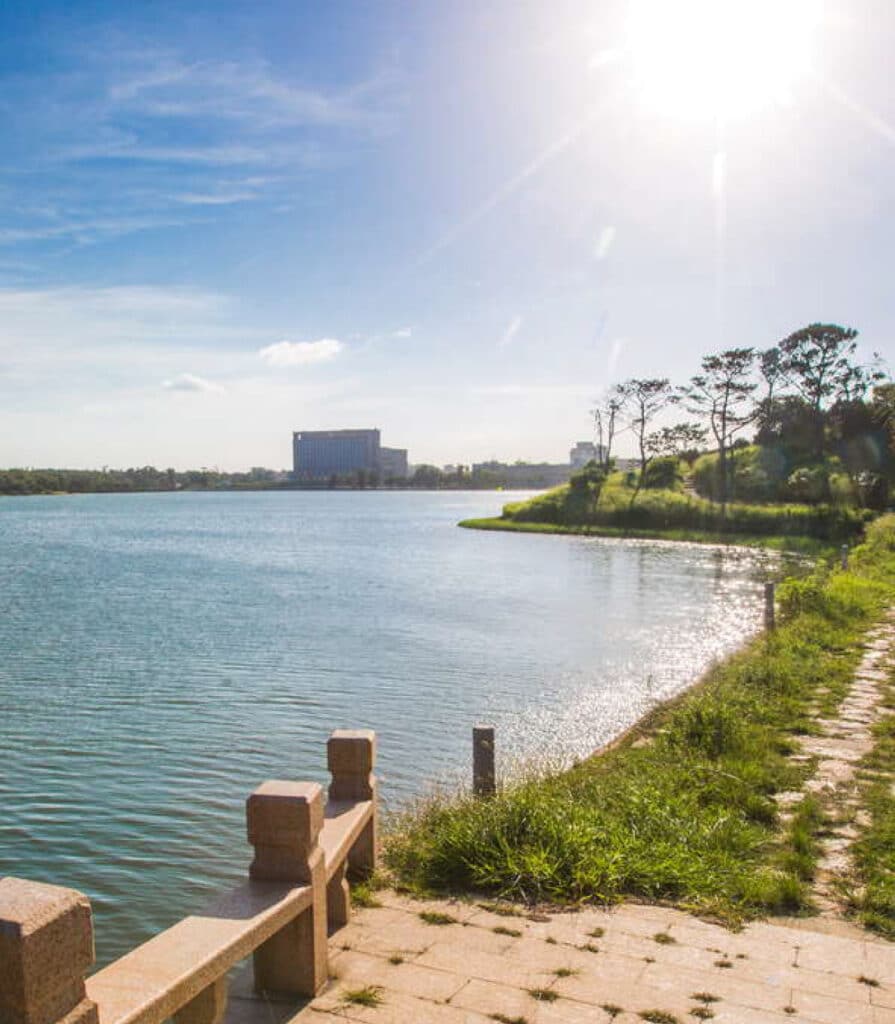 太湖與榕園(中正公園)